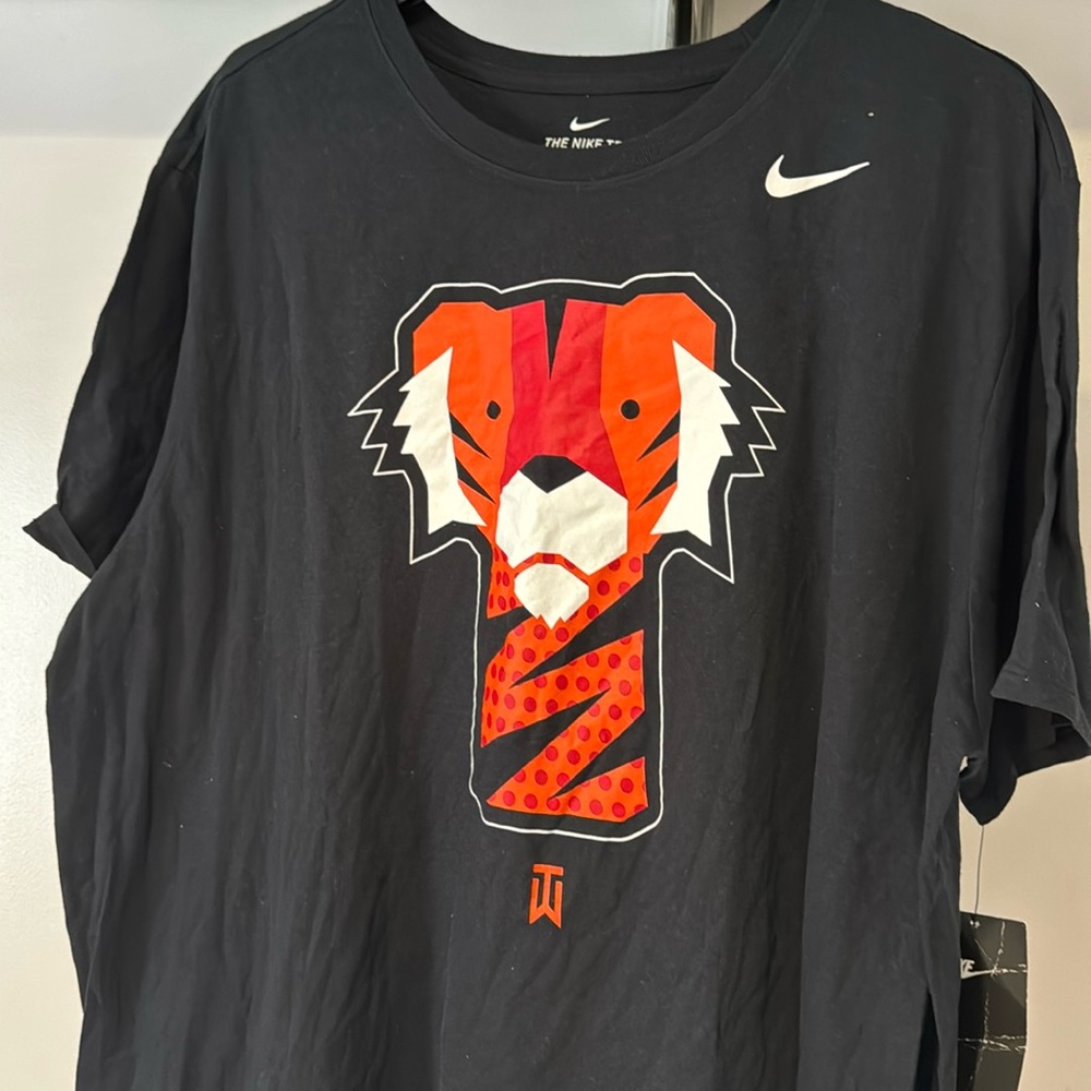 Nike Tiger Woods Tee XXL NWT